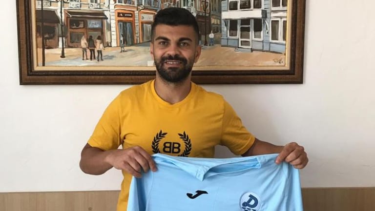 سمير أياس الى دوناف البلغاري