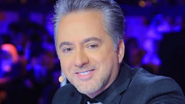 بالصور: مروان خوري في وداع والدته الأخير...