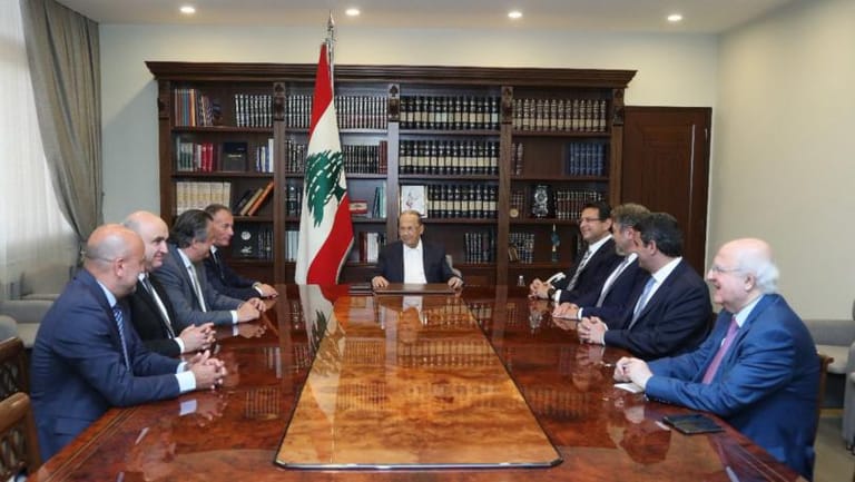 الخازن: الرئيس عون استقبل نواب كسروان - الفتوح وجبيل وبحث معهم في حاجات منطقتهم ولاسيما تطبيق القانون بانشاء محافظة كسروان - جبيل والدوائر التابعة لها