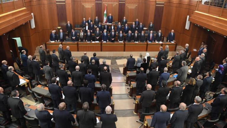 غرائب في بلد العجائب