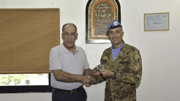 قائد القطاع الغربي لليونيفيل زار بلدية القليلة