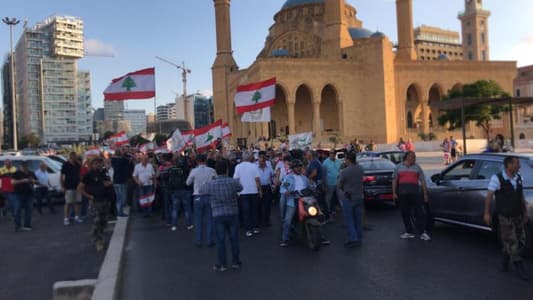 MTV correspondent: Lebanese army is currently standing with the riot police to prevent retired army officers from causing a rampage