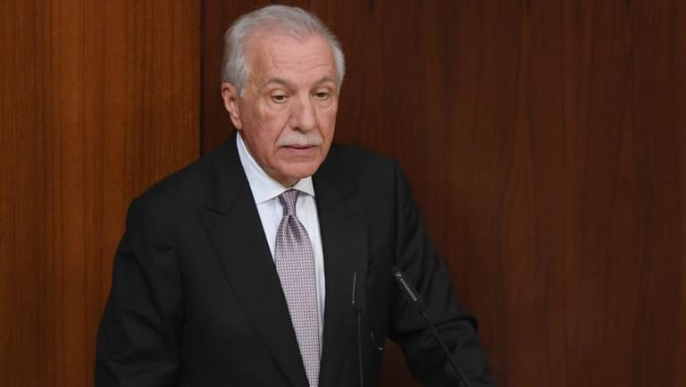 النائب غازي زعيتر من مجلس النواب: أطالب أن نعمل بجدّ لتحديد وتسمية الفاسدين بالإسم خصوصا خلال الحكومتين السابقتين وبات متعذرا القيام بإصلاحات بعدما إنقضى نصف العام 