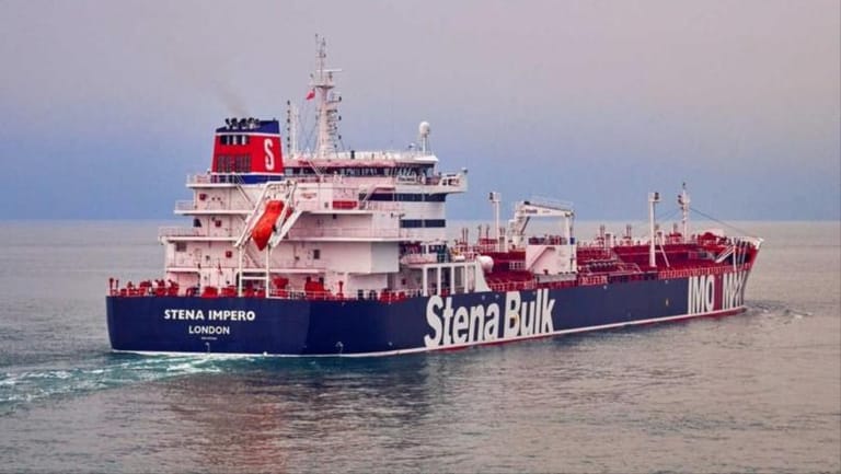 مسؤول إيراني: جميع أفراد طاقم الناقلة ستينا إمبيرو بخير وبصحة جيدة