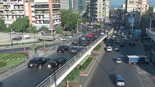 التحكم المروري: حركة المرور كثيفة من ساحة انطلياس باتجاه الاوتوستراد الساحلي