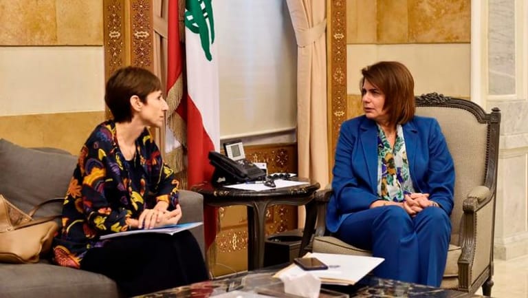 Hassan discusses refugee file with Girard 