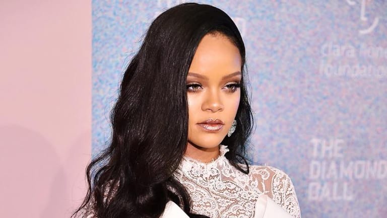 ريهانا: أنا مصدومة بشبيهتي... لم أصدّق عينيّ! 