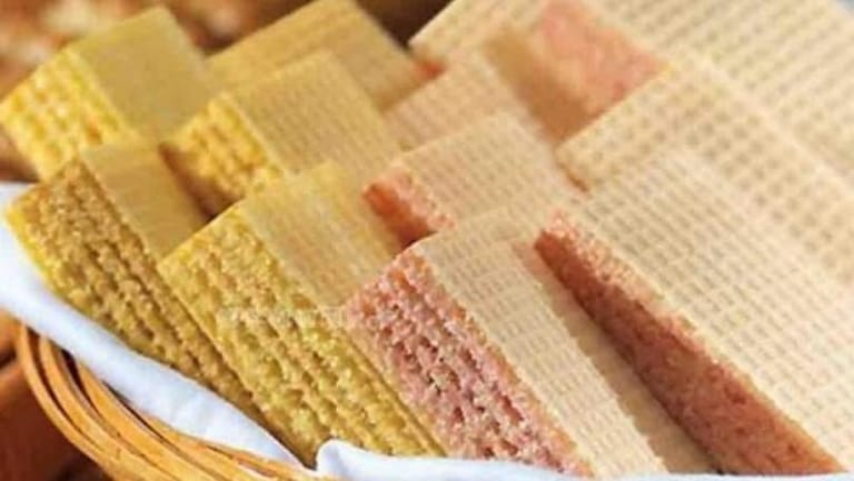 فرض رسوم على البسكويت والمفروشات وهذه المواد!