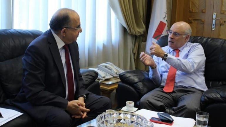 أبو سليمان تابع مع منيمنة عمالة الفلسطينيين