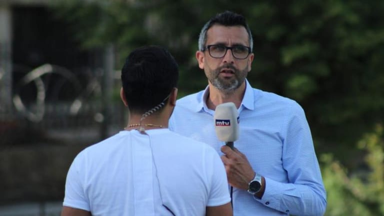 شباب البرج يؤكد تمسكه بمدربه