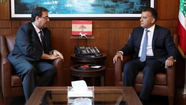 اللواء ابراهيم عرض للأوضاع مع السفير الفرنسي