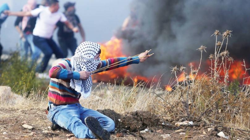 برسم القائلين ببيع فلسطين
