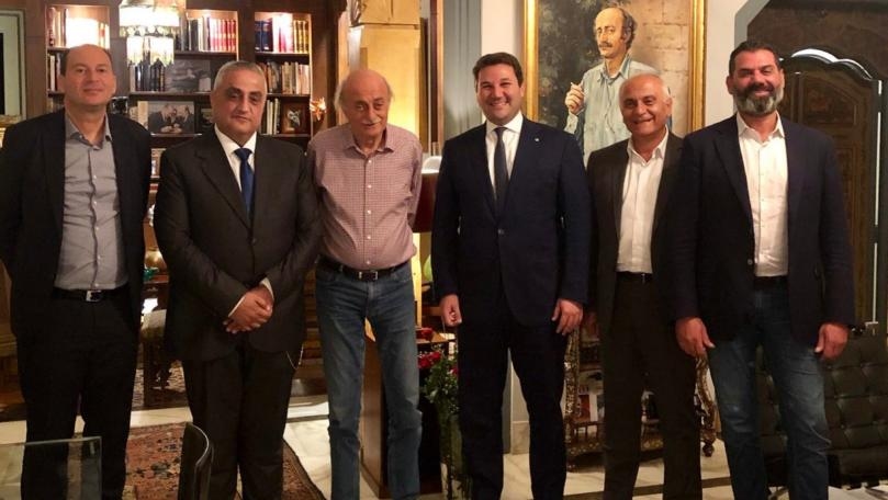 لهذا السبب زار نديم الجميّل جنبلاط ليلاً...