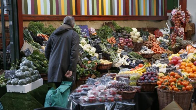 Britain faces food shortages in no-deal Brexit scenario, industry body says