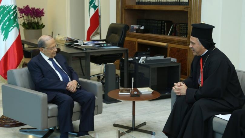 الرئيس عون استقبل اسقف الدائرة البطريركية للسريان الكاثوليك المطران شارل مراد وعرض معه لشؤون عامة