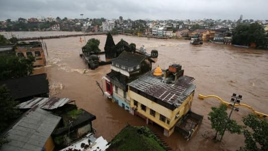 Floods in India kill 33, displace thousands