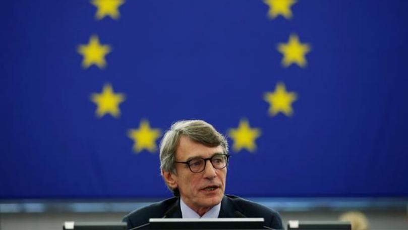 EU parliament chief urges Juncker to help migrants aboard Spanish ship
