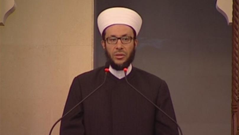الشيخ أمين الكردي في صلاة عيد الأضحى من مسجد محمد الأمين: نطالب بالعفو والمسامحة والغفران