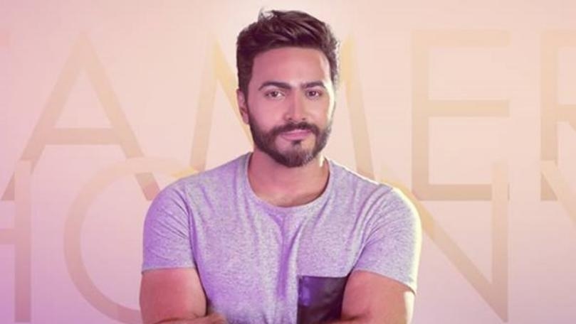 تامر حسني غاضب بعد تأجيل عرض فيلمه الجديد "فلوس"