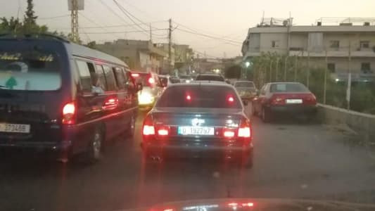 بالصورة: تشهد طريق البقاع الشمالي - بعلبك زحمة سير خانقة في ثاني يوم عيد الأضحى المبارك
