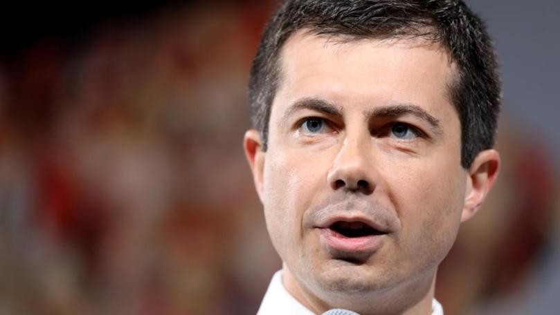 Democrat Buttigieg unveils $80 billion plan to bring internet to all rural Americans