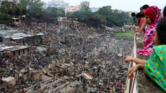 About 3,000 homeless as fire consumes Bangladesh slum