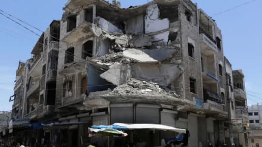 Car blast, air strikes hit Syria's Idlib city: monitor