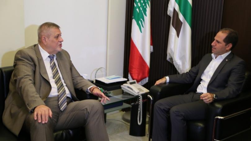 Samy Gemayel meets Kubis over latest developments