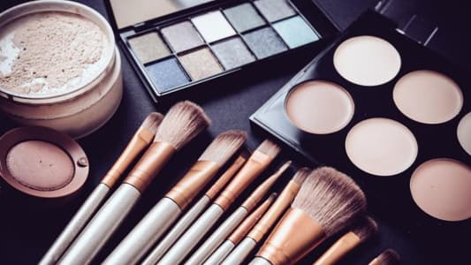 13 Dos and Don'ts of Sharing Beauty Products With Someone Else