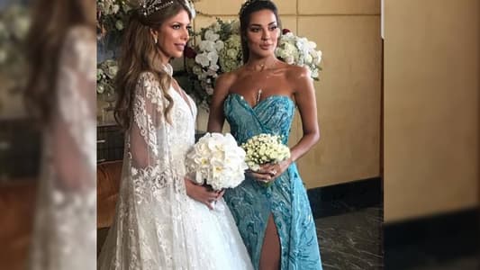 نادين نجيم تتألّق في زفاف صديقتها بفستانٍ أزرق