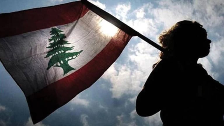 إقتصاد والأيدي على الزناد؟