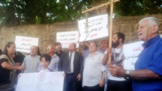 Liberated detainees stage sit-in outside military court