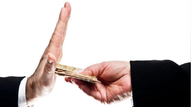 إذا لم يُستأصل الفساد.. لن تنفع أيّ موازنة!