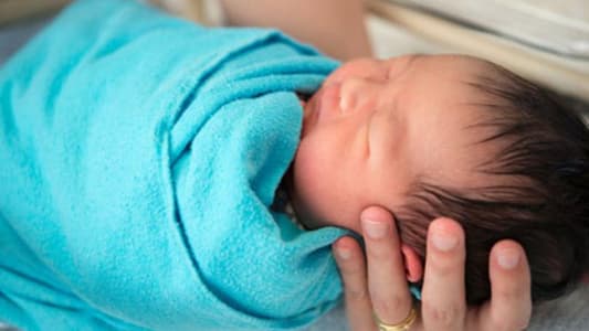 الأطفال المولودون بعمليّات قيصريّة يفتقدون الحماية الطبيعية ضد الجراثيم الخارقة