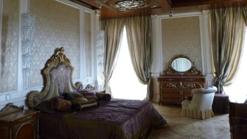 Putin Leak: Navalny Group Says 479 Photos Show Secret, Opulent Palace