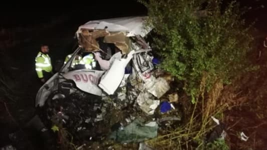 Truck crash with minibus kills ten people in southern Romania