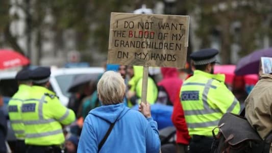 London police arrest 135 climate change protesters