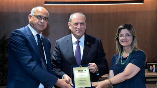 Jarrah receives honorary shield from Arab League for Scientific Research