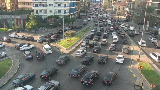 التحكم المروري: حركة المرور كثيفة من الصالومي باتجاه الحايك وصولا الى جسر الواطي