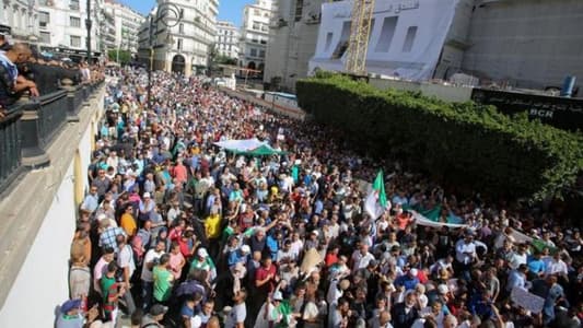 Hundreds of Algerians protest against proposed energy law