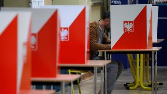فوز المحافظين القوميين بالانتخابات التشريعية في بولندا