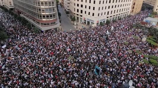 المزيد من الدراجات النارية إلى ساحة الشهداء