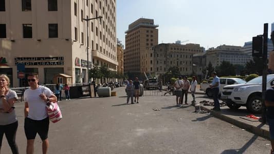 MTV correspondent: The Martyrs' Square street and the Banks street in Riad el-Solh have been closed 