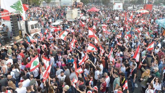 MTV correspondent: Protesters advance towards Riad el-Solh Square