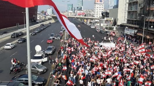 MTV correspondent: The army retreated from Jal El-Dib Square and stood at the seaside road