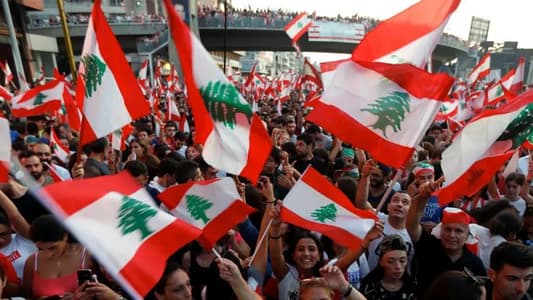 Lebanese Army Tries to Open Roads As Nationwide Protests Hit Tenth Day