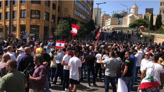 MTV correspondent from Riad el-Solh Square: Protesters welcomed the resignation but they believe that it is not enough and it did not persuade them to leave the streets 