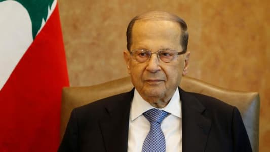 President Aoun to the crowds gathering in Baabda: I am with you and I love you; I can see the people of Lebanon through you 