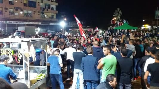 Akkar delegations gather in Halba and Abdeh Squares, call for road closures