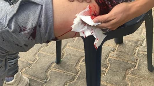 MTV correspondent: Young people who rushed to open Jal El-Dib road carried knives and stabbed a number of people